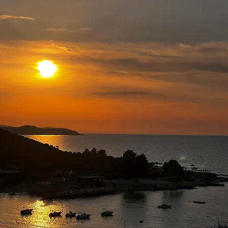 Dine Ksamil