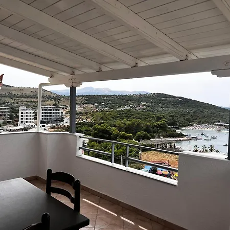 Dine Apartamento Ksamil