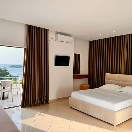 Dine Apartamento Ksamil