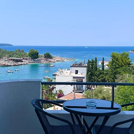 Dine Apartment Ksamil