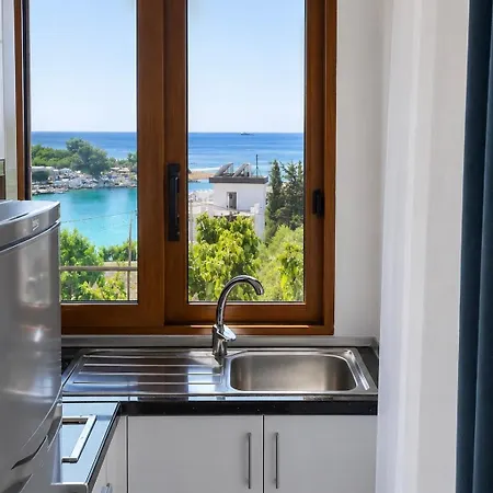 Dine Appartement Ksamil