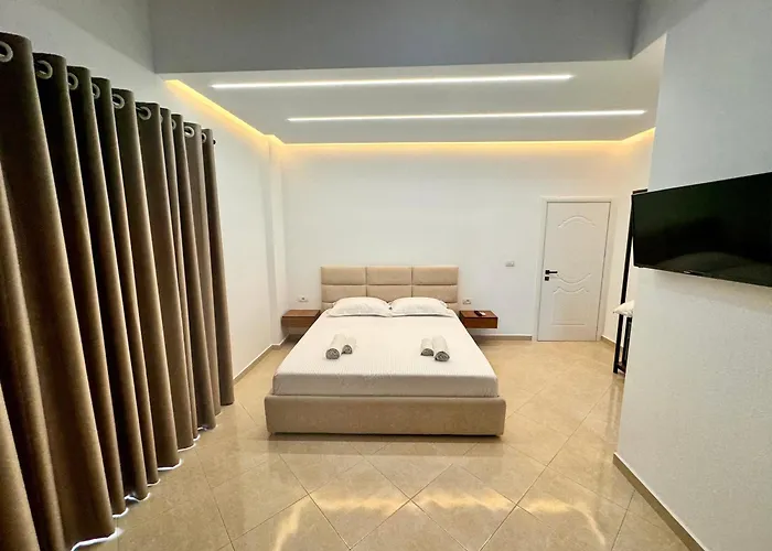 Apartment Dine Ksamil