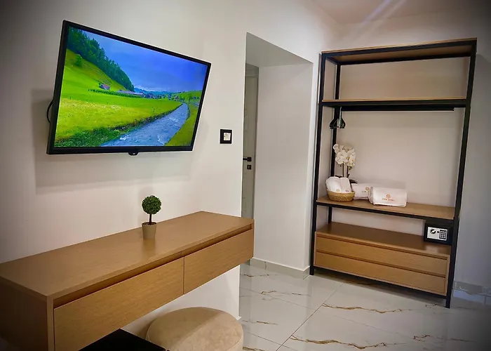 Apartment Dine Ksamil