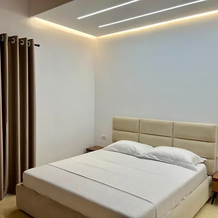 Apartment Dine Ksamil