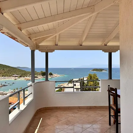Apartment Dine Ksamil