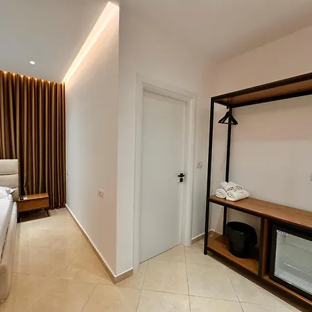 Dine Apartment