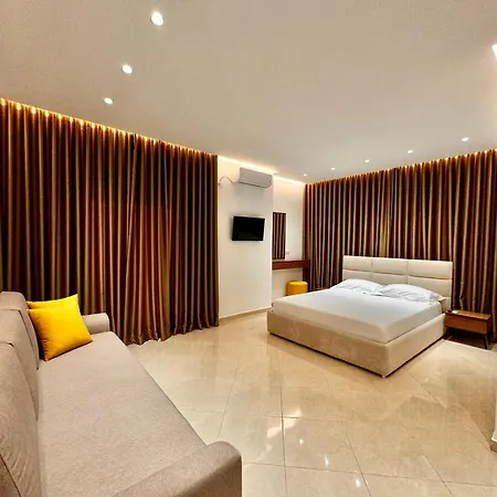Dine Apartment *