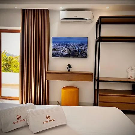 Dine Apartment Ksamil